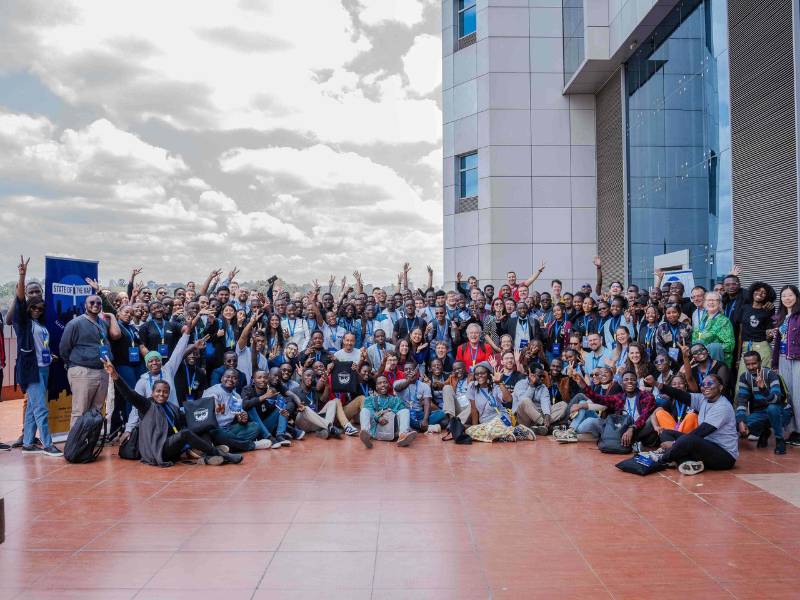 SotM 2024 participants in a group photo